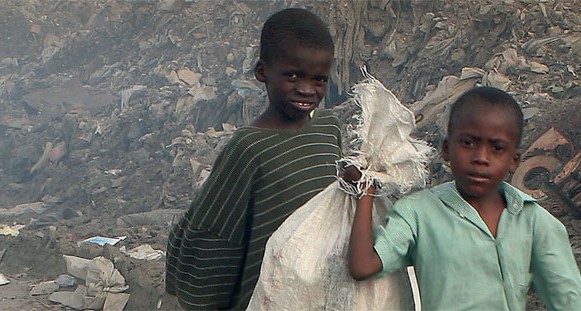 2015-Wereldwijde armoede in de media