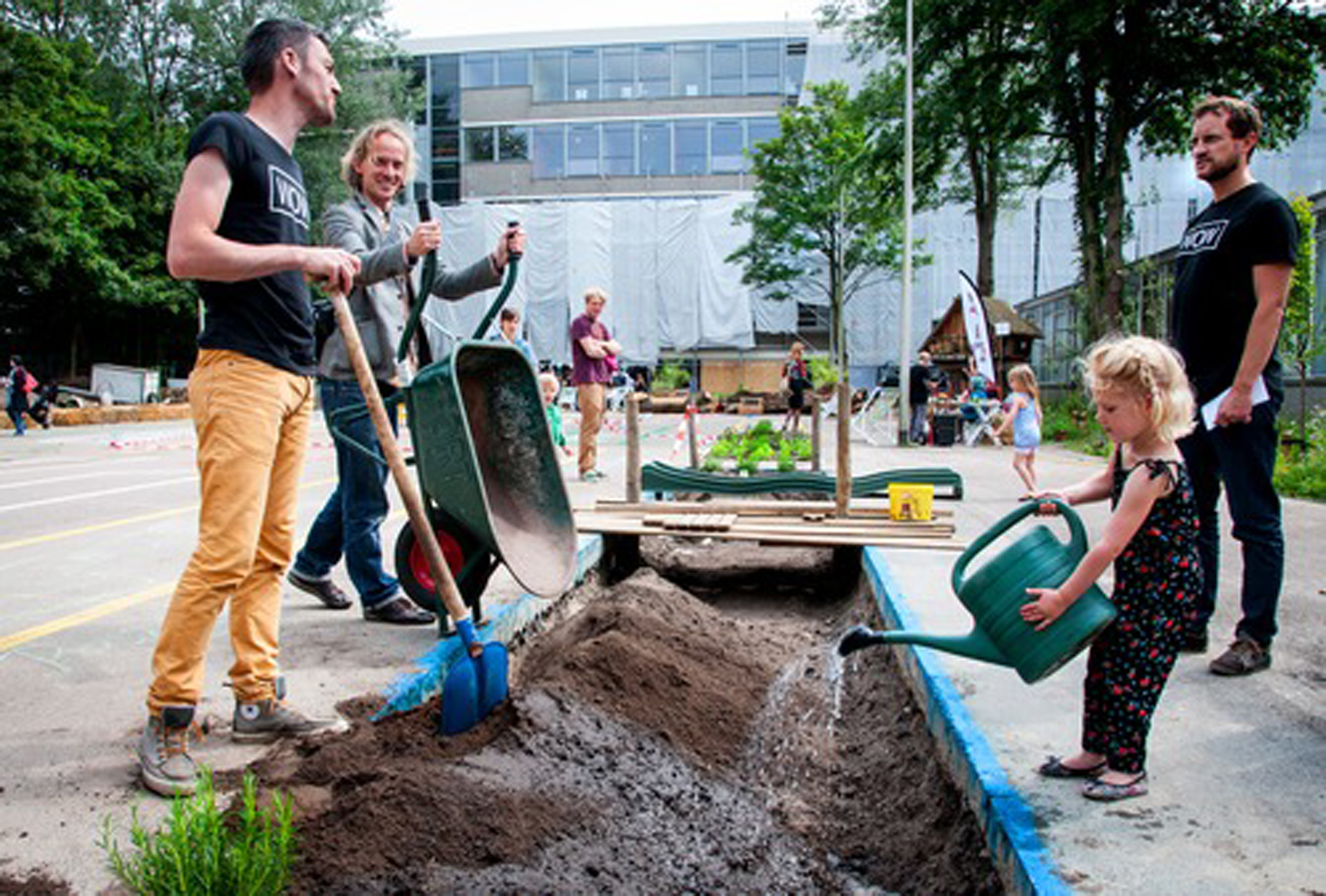 2014-Nederlander nog niet regenbestendig