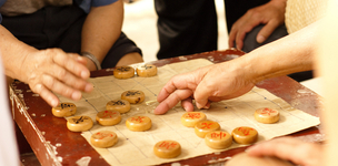 Strengthen labour market policies along flexicurity principles