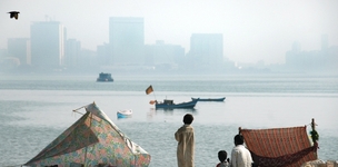 Peacebuilding complexity: blind spots, off-the-shelf solutions and false hope