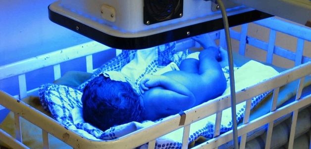 Photo by: MikeBlyth, Intensive phototherapy