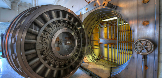 Vintage Bank Vault / Brook Ward via Flickr
