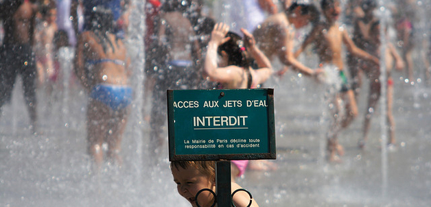 Photo by Julien Haler