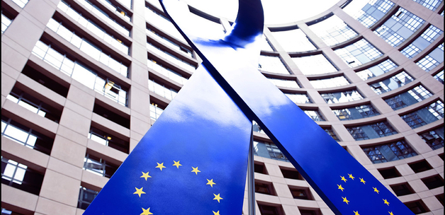 Blue ribbon against poverty / European Parliament (compfight)