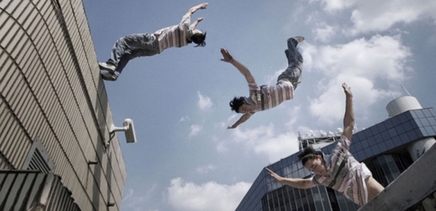 Antigravity comp / Jon Lucas via Flickr