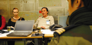 What management theory can contribute to the Comprehensive Approach 