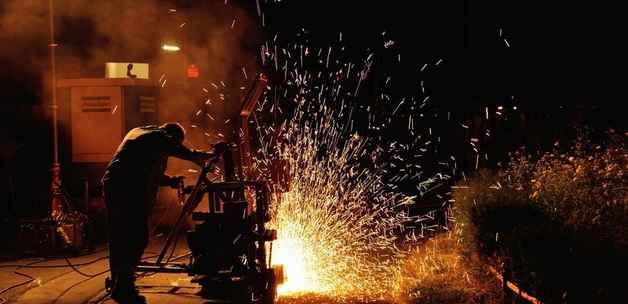 Hard work/ ifoto.cl via flickr