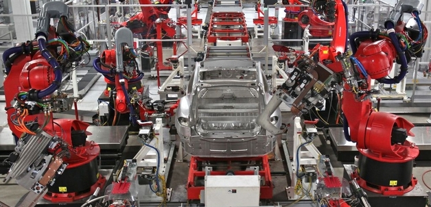 Tesla Robot Dance /  Steve Jurvetson via Flickr