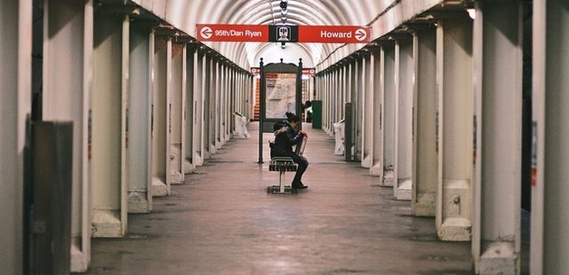 Waiting for the Train / vonderauvisuals via Flickr