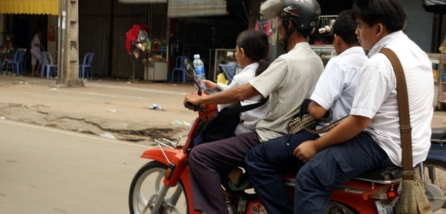 Phnom Penh / Allie Caulfield via flickr 