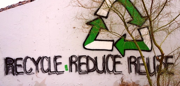 'Recycle Reduce Reuse' by Kevin Dooley via Compfight