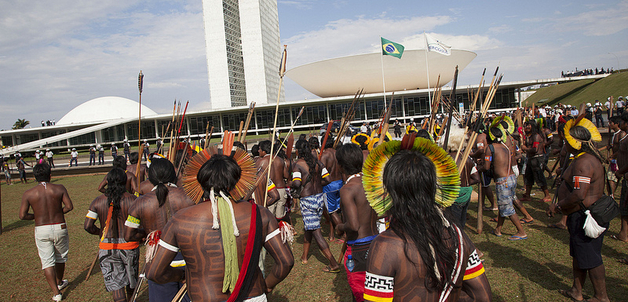 Manifestação / Paula Cinquetti/Agência Senado via Flickr