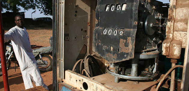 Jeremy Weate / Filling station, Birnin Gwari, Nigeria