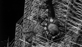 Conserving monuments